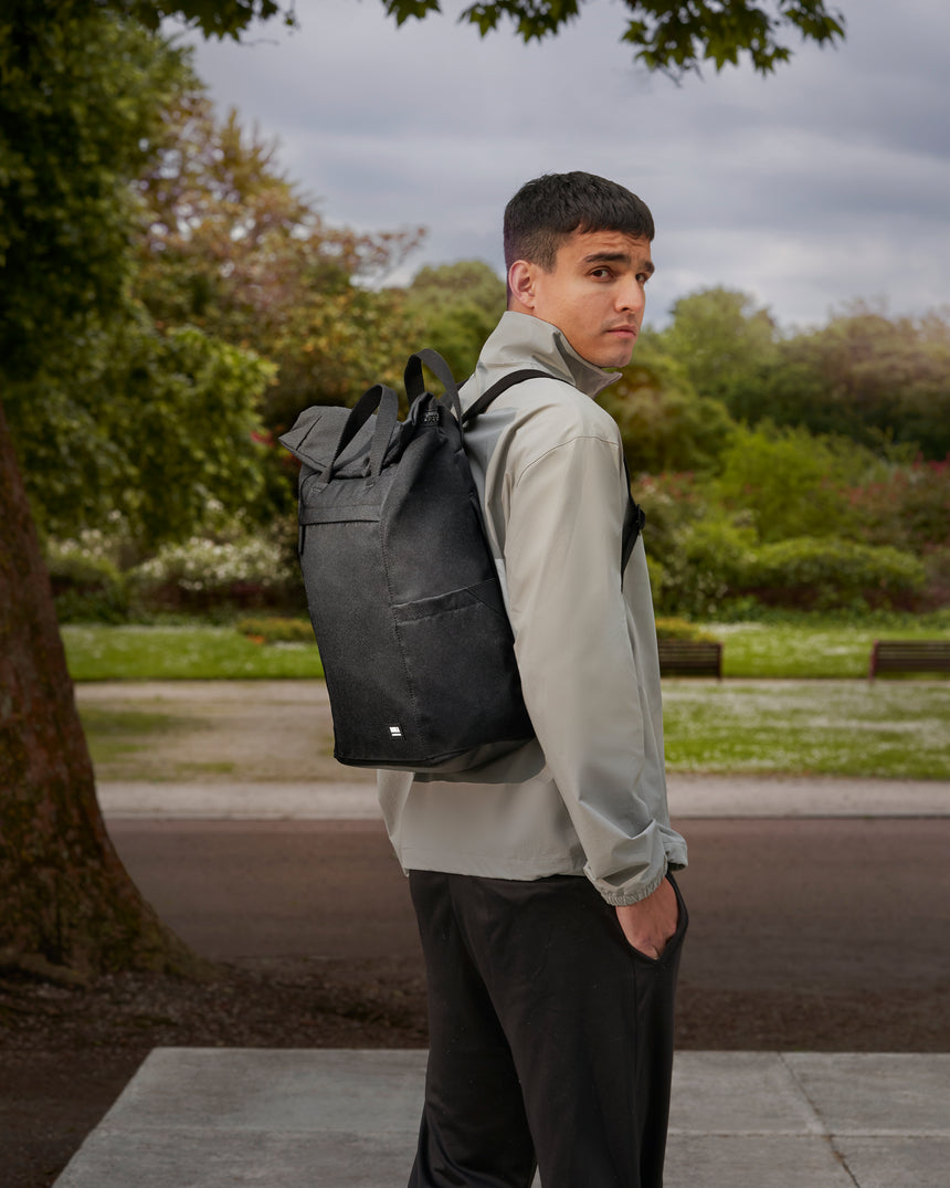 Roka London All Black Finchley Rucksack, (Sustainable Canvas)