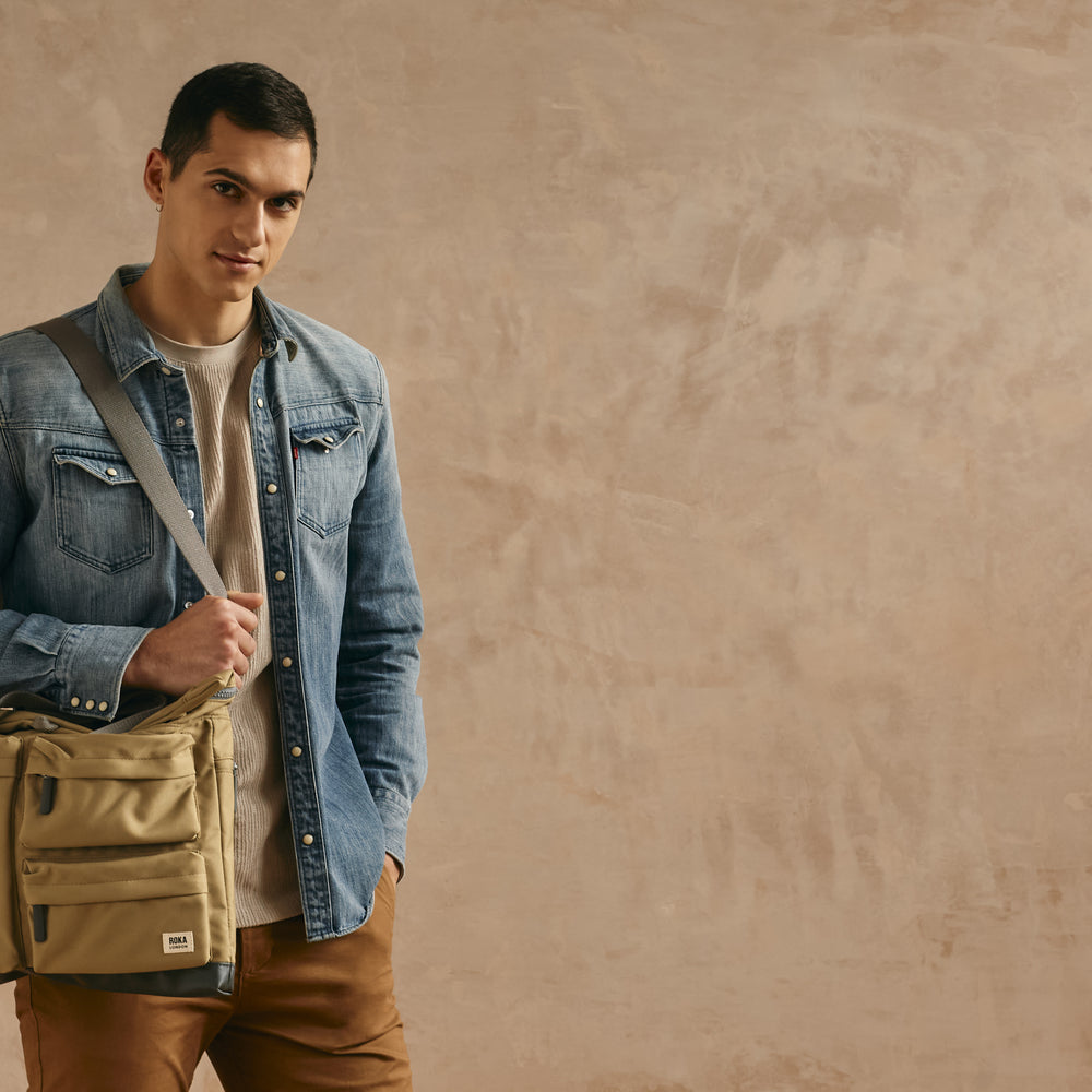 Roka London Blackfriars Messenger Bag, Khaki (Recycled Canvas)