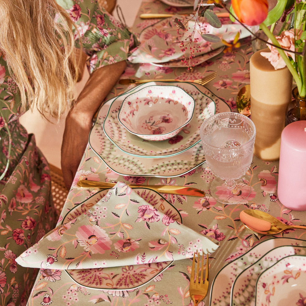 Cath Kidston Friendship Garden sage Tablecloth