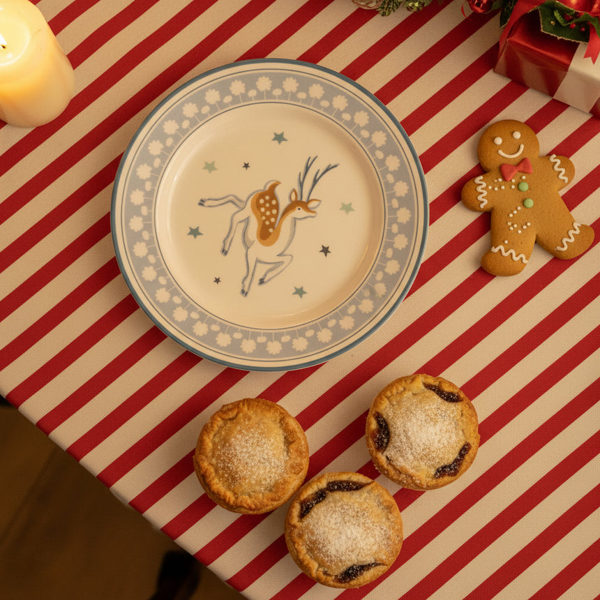 10 cm rinkets dish , with deer motive