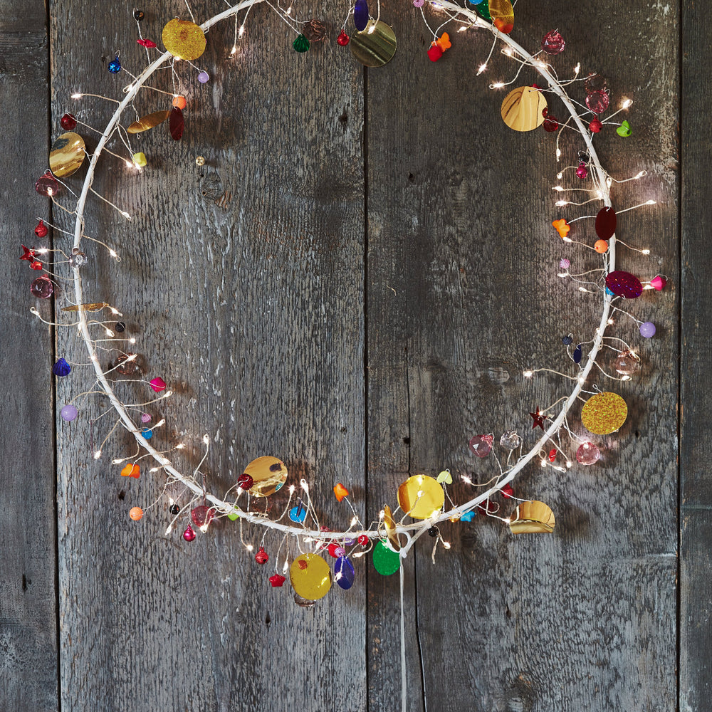 LED Folklore Wreath (40 CM)