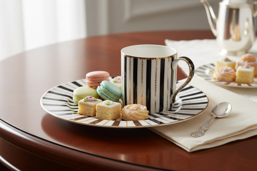 Maxwell & Williams Teas & C's Regency Mug, Black