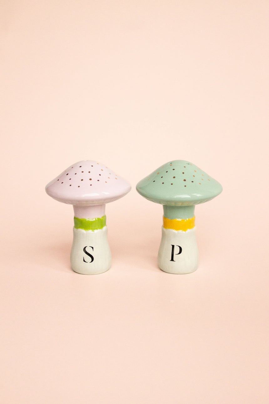 Yvonne Ellen Mushroom Salt & Pepper Shakers