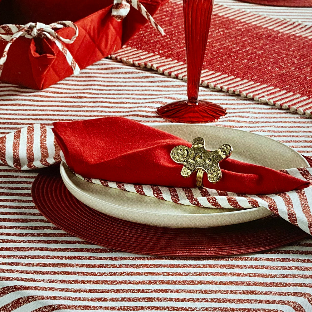Walton & Co Candy Cane Tablecloth, Red