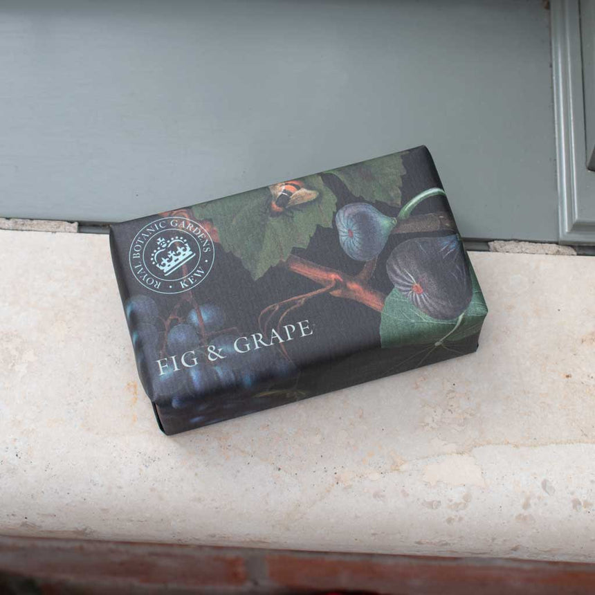 The English Soap Company Kew Gardens, Fig And Grape Soap