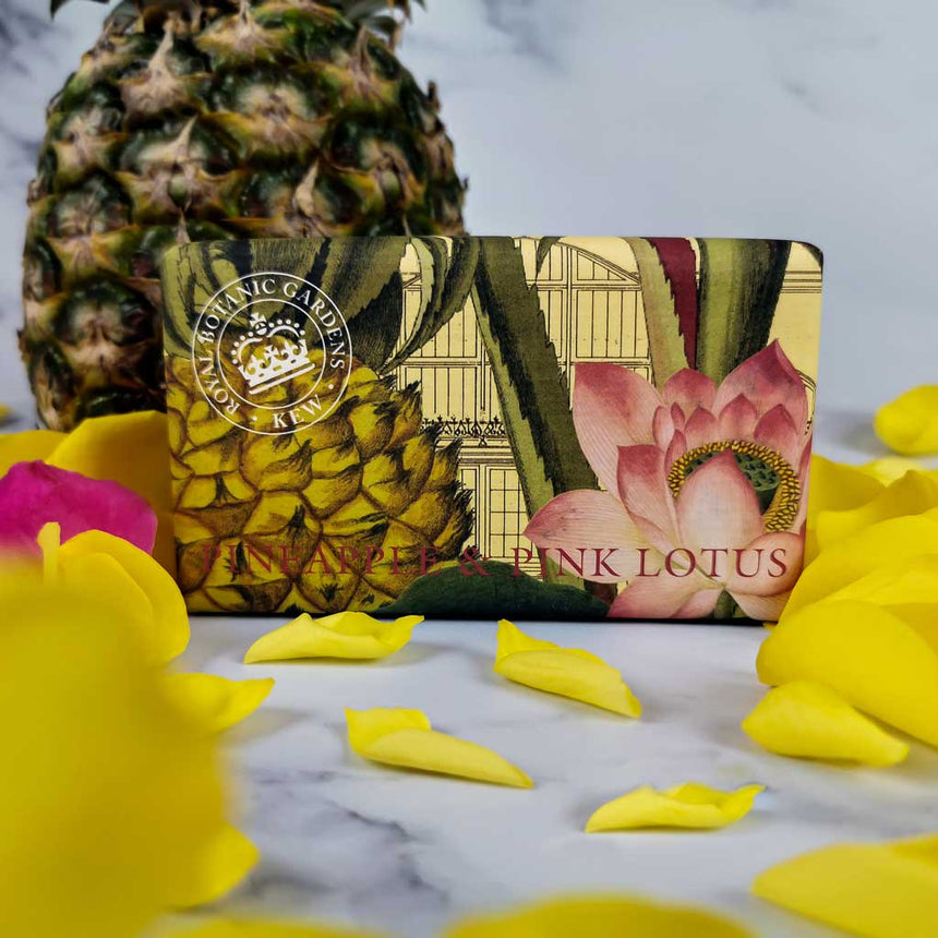 The English Soap Company Kew Gardens, Pineapple And Pink Lotus Soap