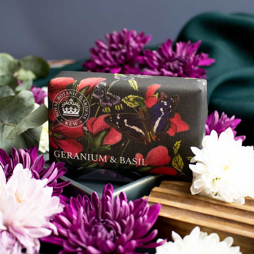 The English Soap Company Kew Gardens, Geranium And Basil Soap