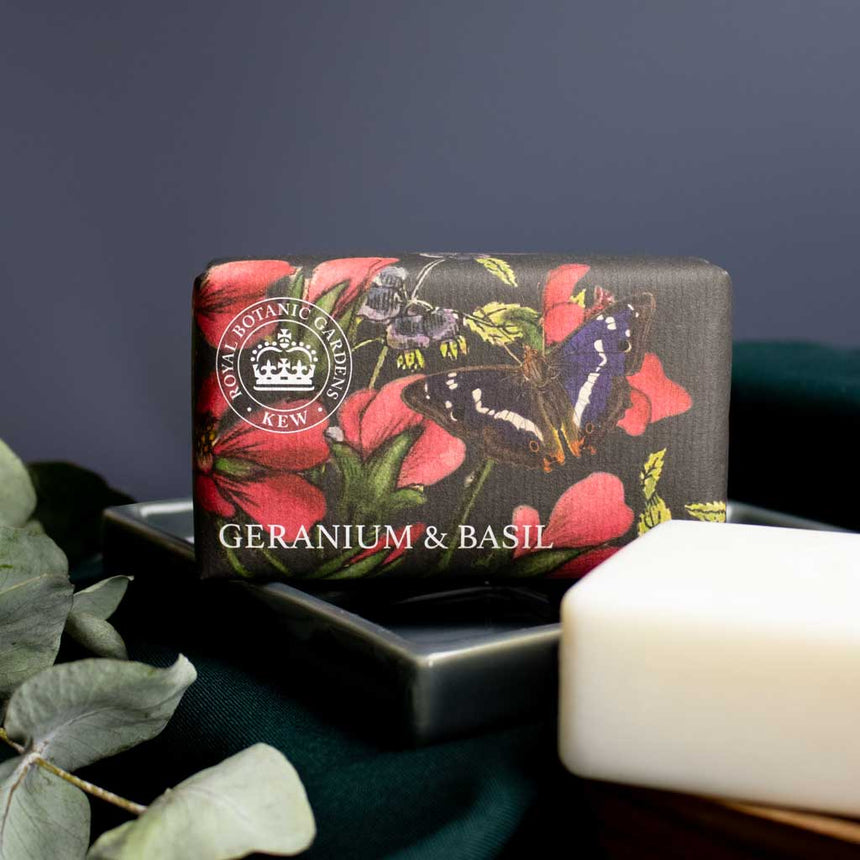 The English Soap Company Kew Gardens, Geranium And Basil Soap