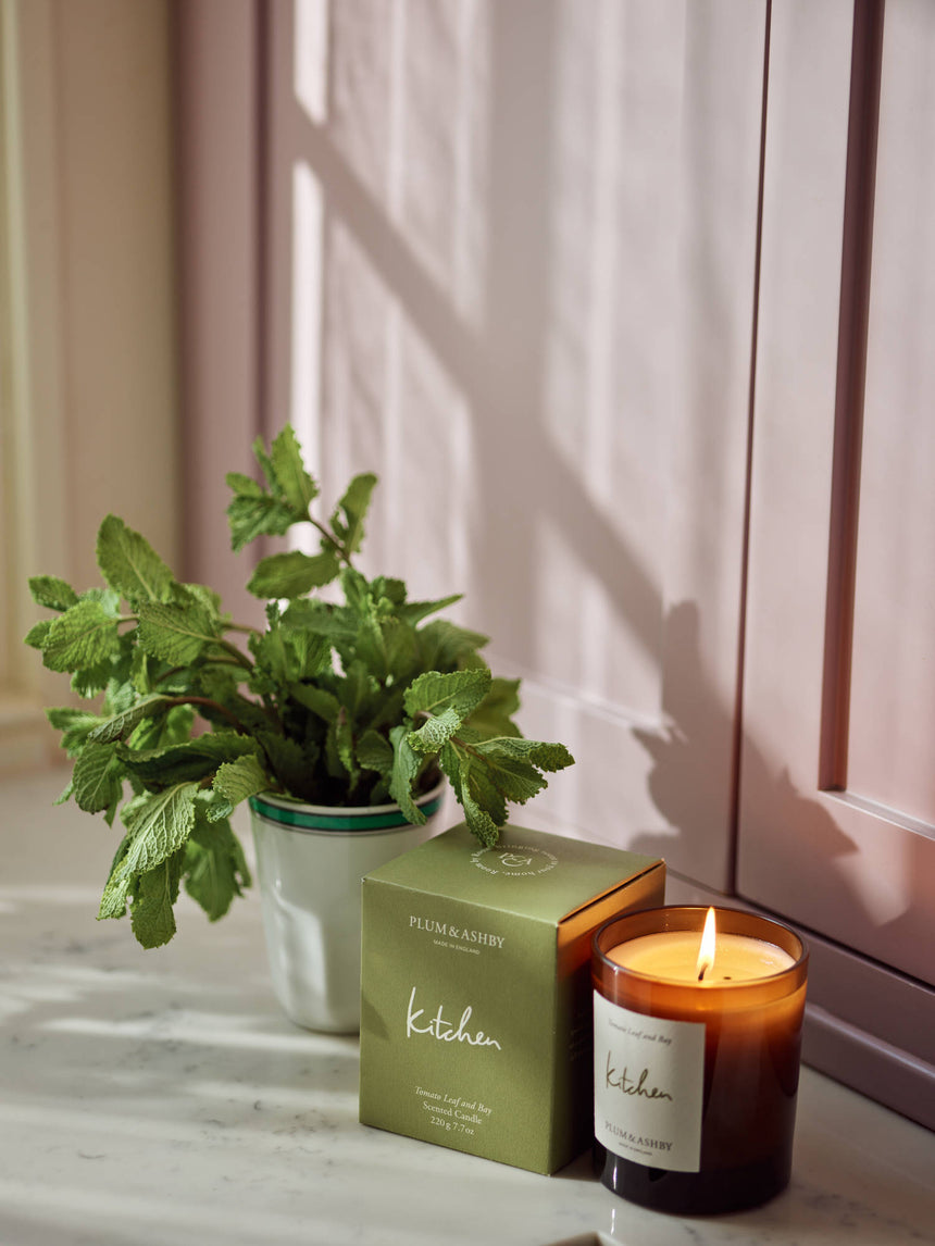 Plum & Ashby Kitchen ,Tomato Leaf & Bay Scented Candle