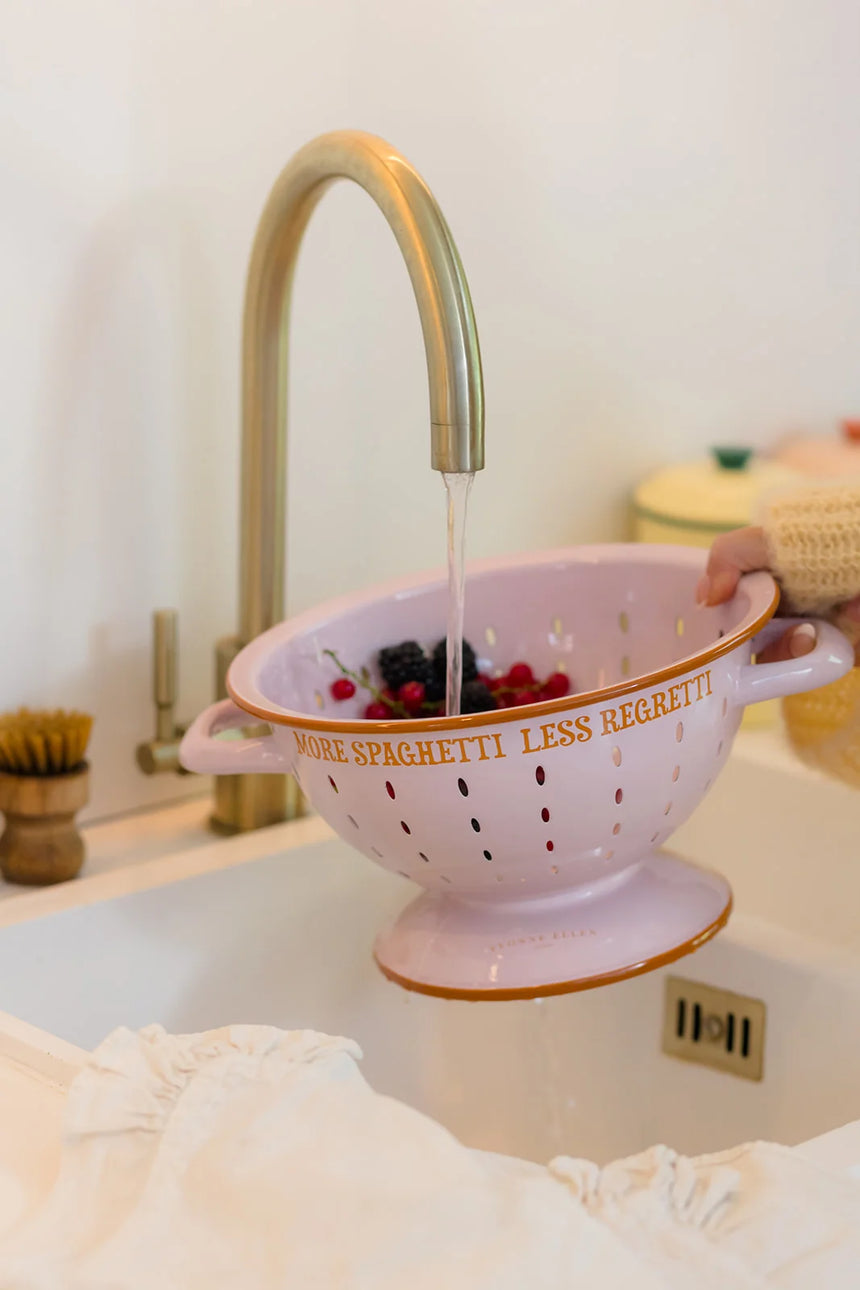 Yvonne Ellen Enamel Colander, More Spaghetti