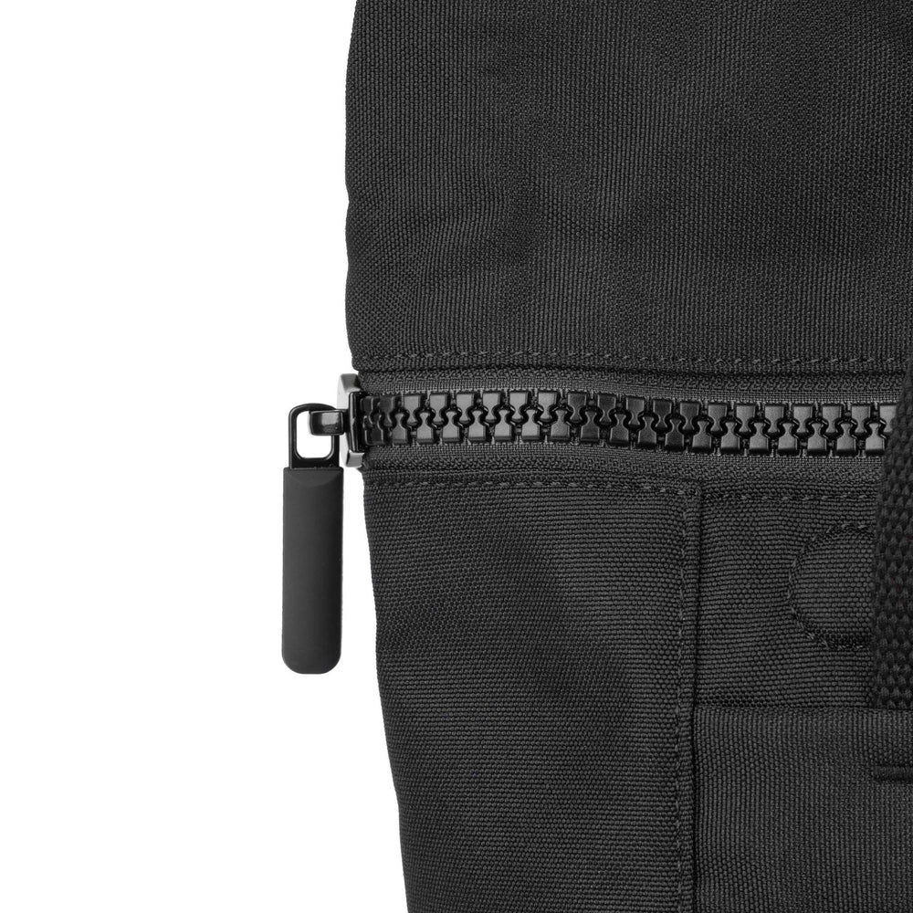 Roka London All Black Finchley Rucksack, (Sustainable Canvas)