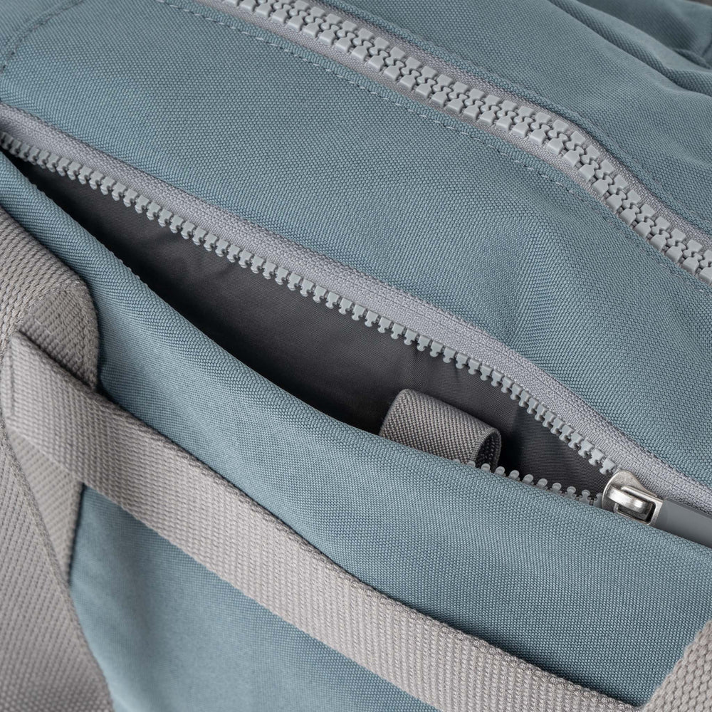Roka London Gatwick Duffel  Bag, Airforce (Recycled Canvas)