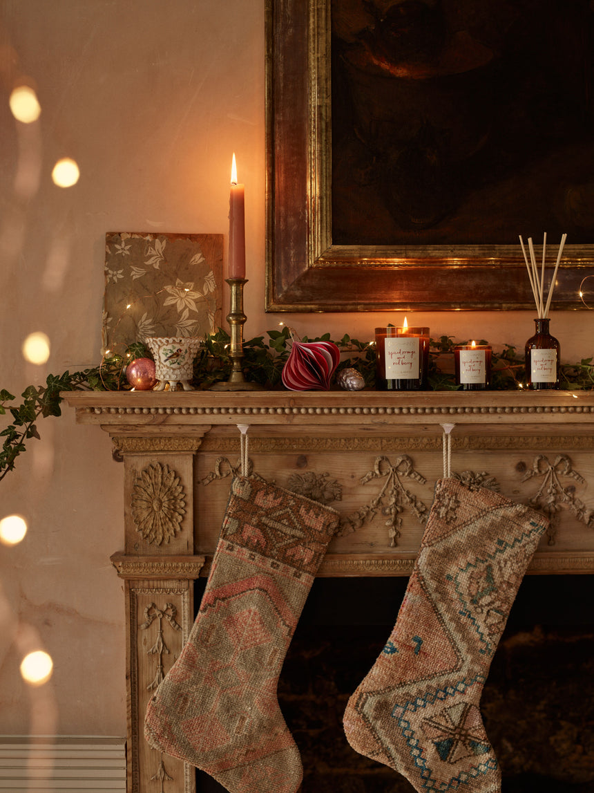 Plum & Ashby Spiced Orange & Red Berry Scented Candle