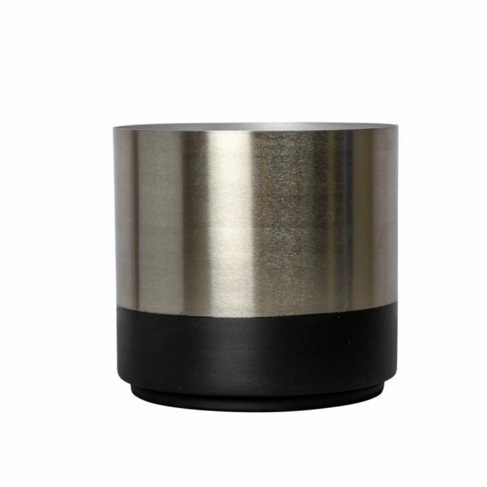 On Interior Aria Plant  Pot  Silver/ Black