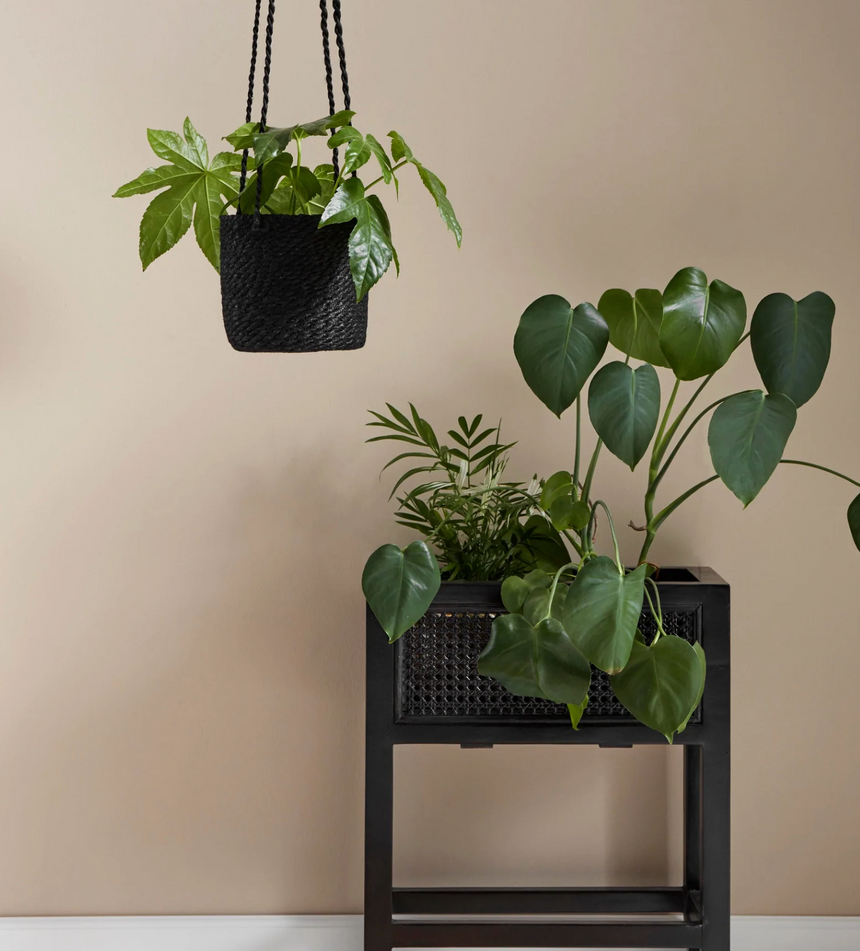 Nordal Jute Hanging Basket, Black