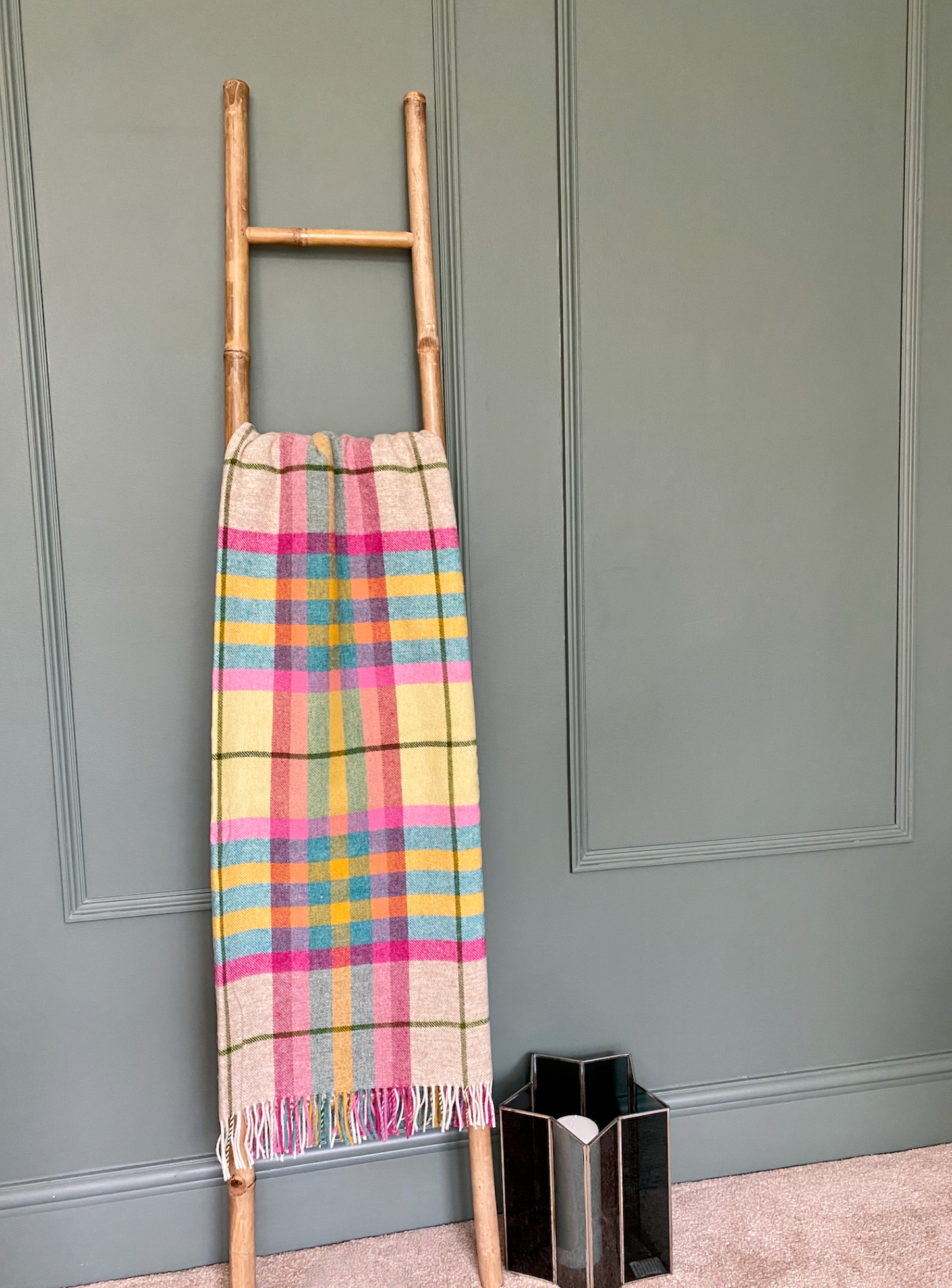 Bronte By Moon Falmouth Shetland Wool Throw Blanket,Ivory/ Pink