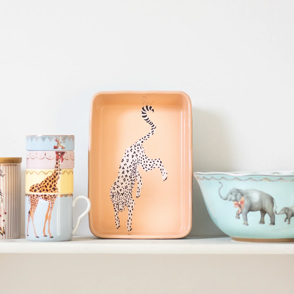 Yvonne Ellen Giraffe Stacking Measuring Cups Set