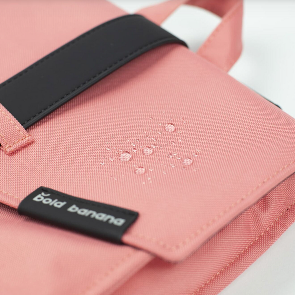 Bold Banana Envelope Mini, Coral Crow