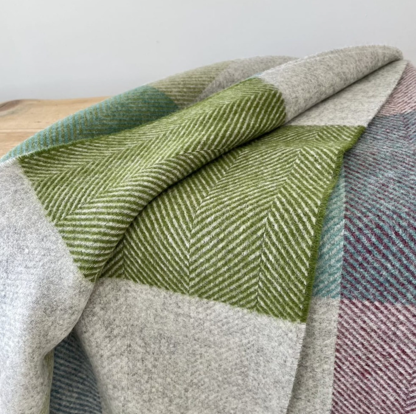 Bronte By Moon Harland Shetland Wool Throw Blanket, Heather