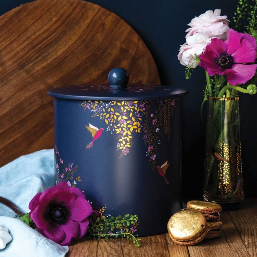Sara Miller Biscuit Barrel, Chelsea