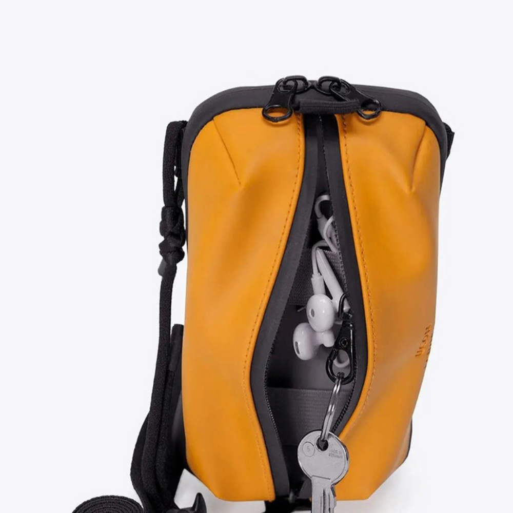 Ucon Acrobatics Matteo Sling Bag, Honey Mustard (Lotus Series)