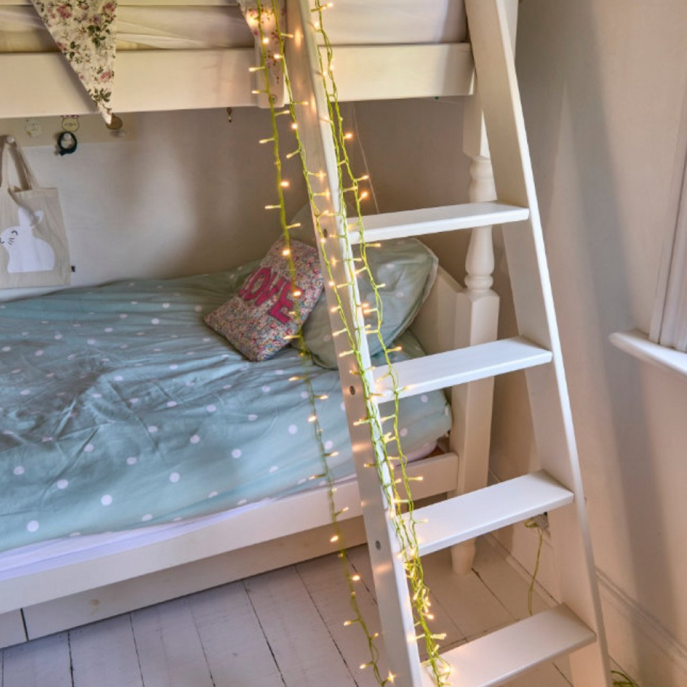 LED Pin Light, Lime (Mains Powered)