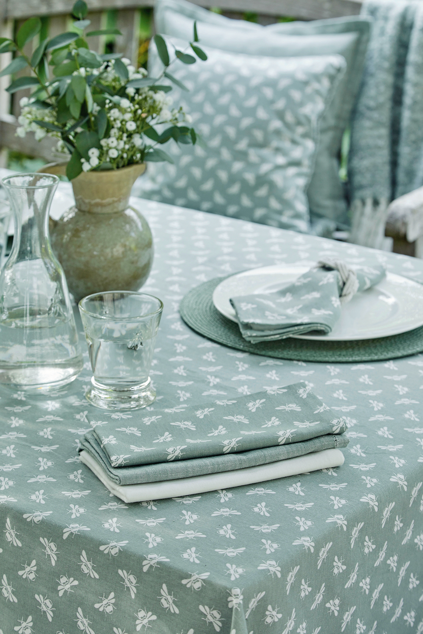 Walton & Co Bee Cotton Napkins, Moss (Set Of 4)