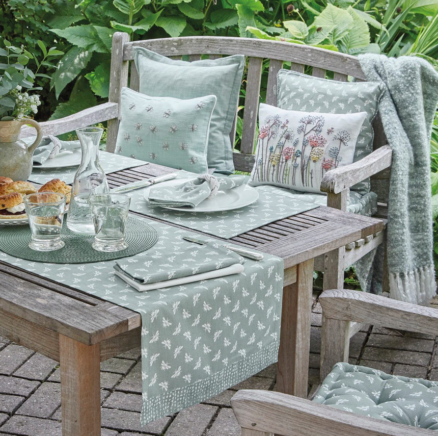 Walton & Co Bee Cotton Napkins, Moss (Set Of 4)