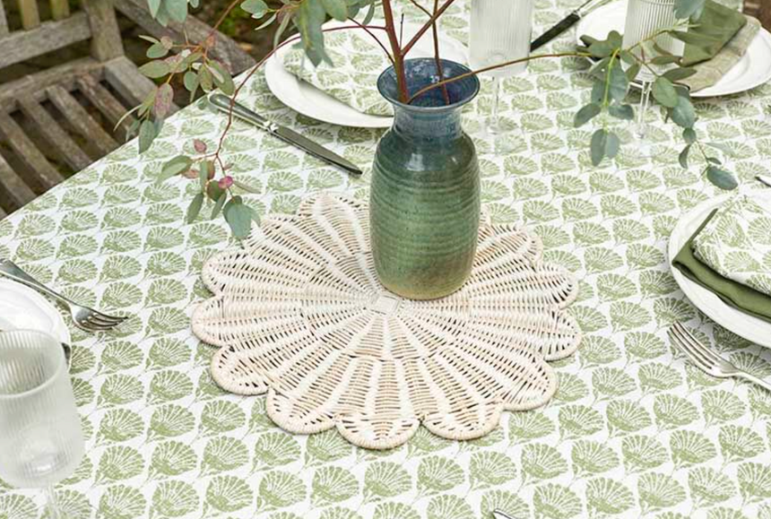 Walton & Co Carnation Tablecloth, Olive