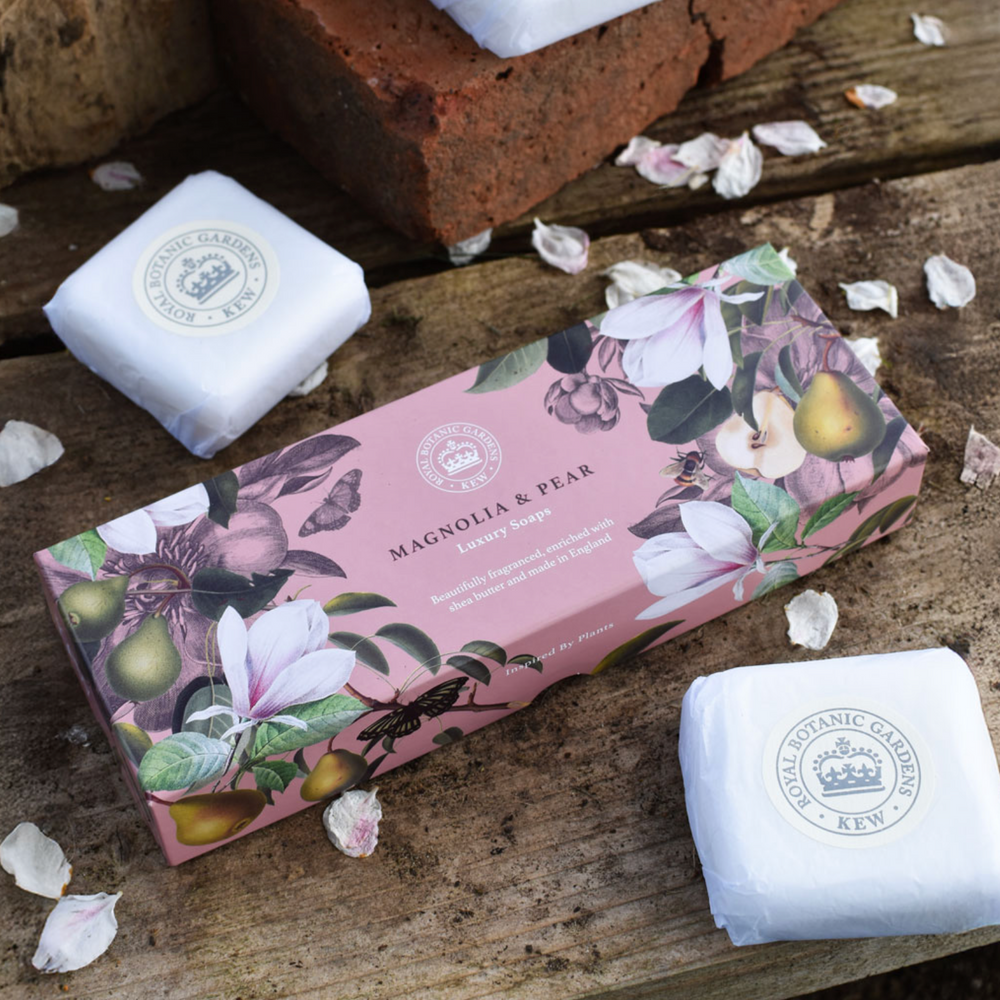The English Soap Company Kew Gardens, Magnolia & Pear Triple Soap Gift Box