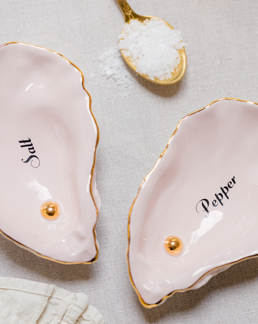 Yvonne Ellen Oyster Pinch Pots