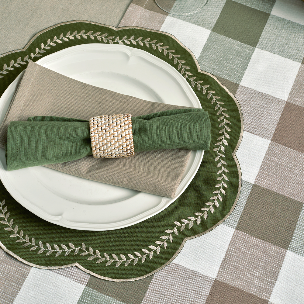 Walton & Co Scalloped Embroidered Leaf Placemat, Green