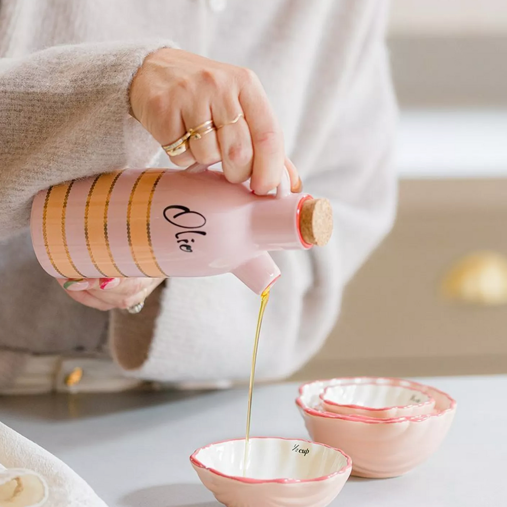 Yvonne Ellen Oil Ceramic Pourer