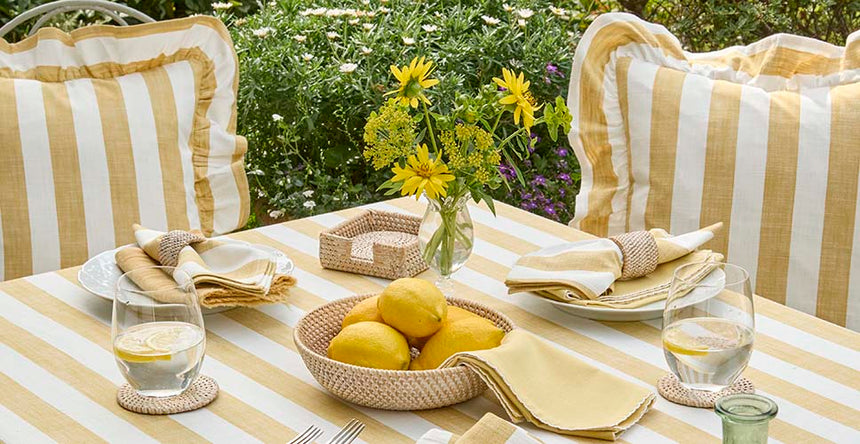 Walton & Co Embroidered Scalloped Napkin, Buttercup ( Set Of 4 )