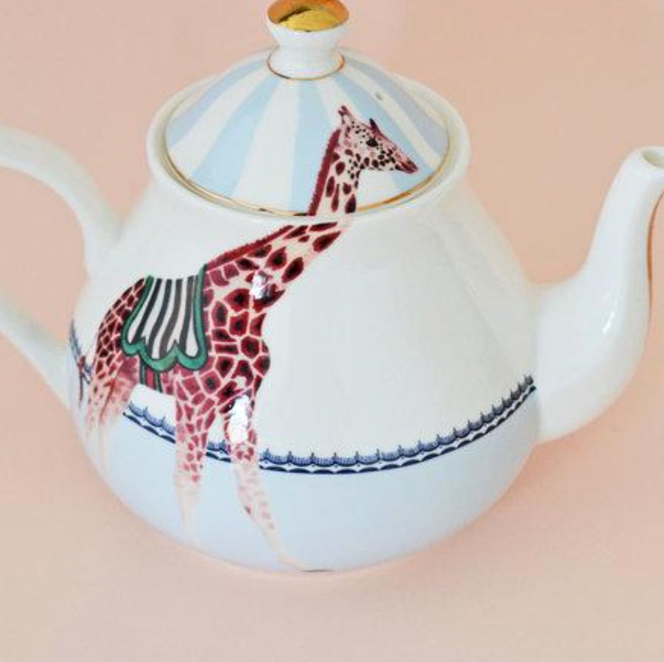 Yvonne Ellen Giraffe Teapot