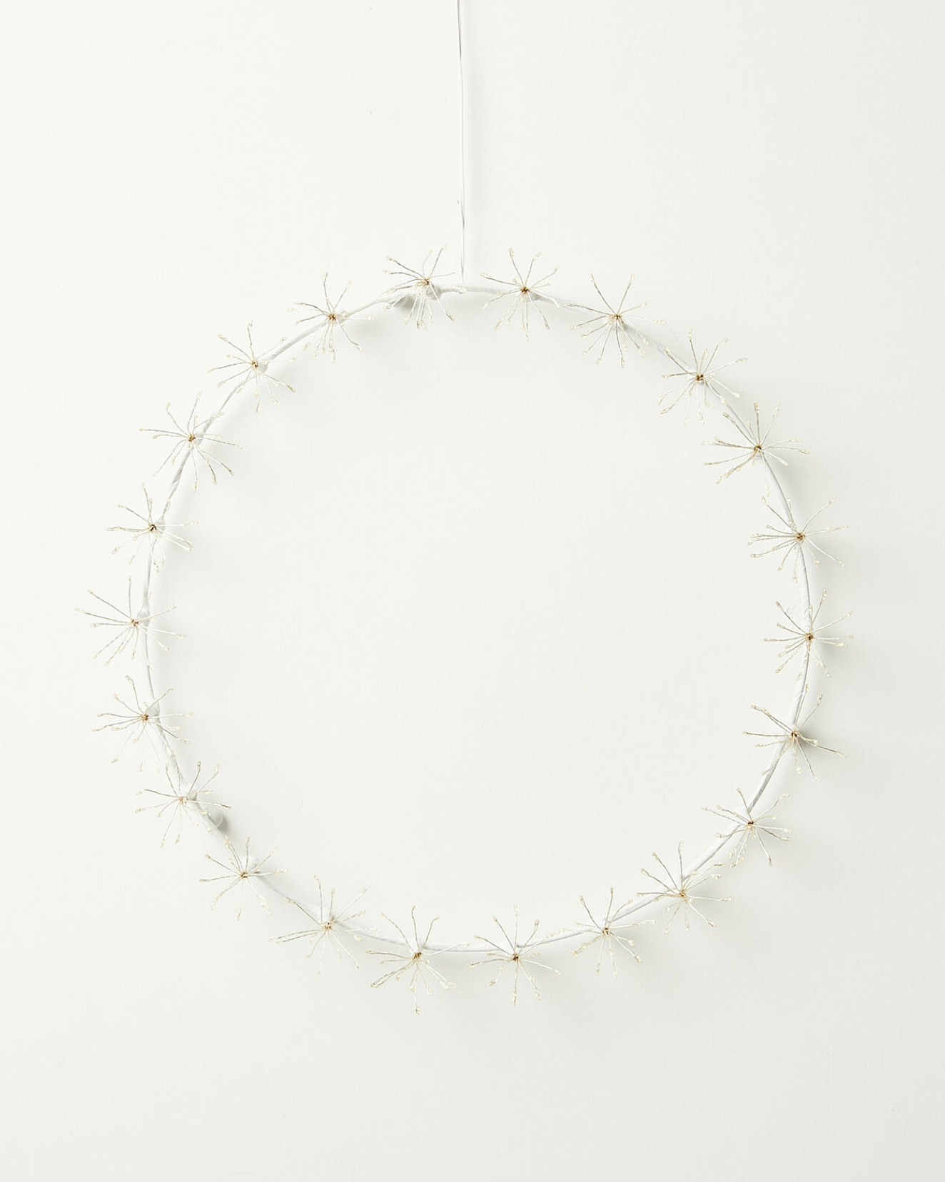 Starburst LED Wreath White