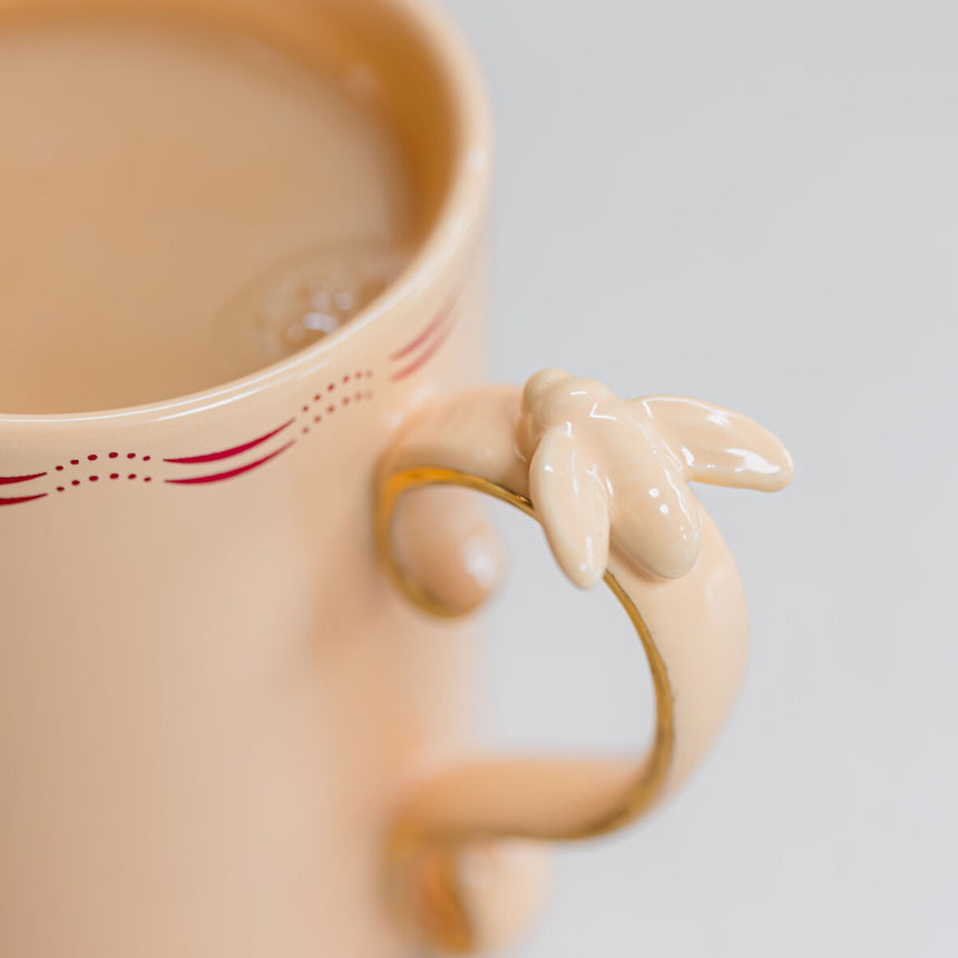 Yvonne Ellen Bee Handle Mug