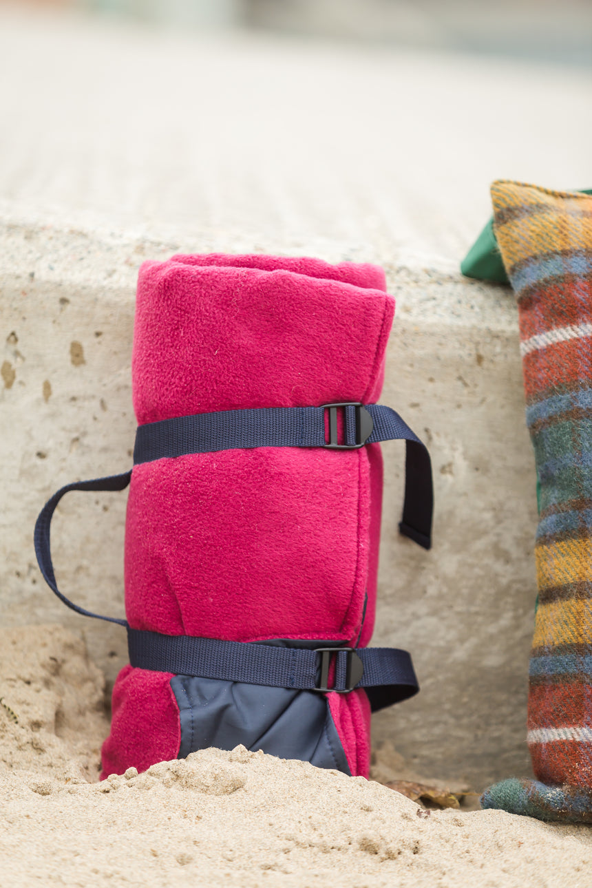 Tweedmill Fleece Picnic Rug Roll, Berry Blossom
