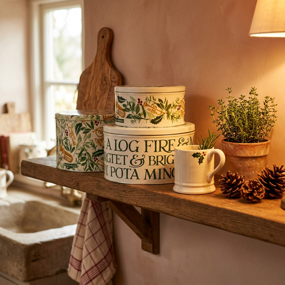 Emma Bridgewater Bring In The Green Round Cake Tins ( Set Of 3 )