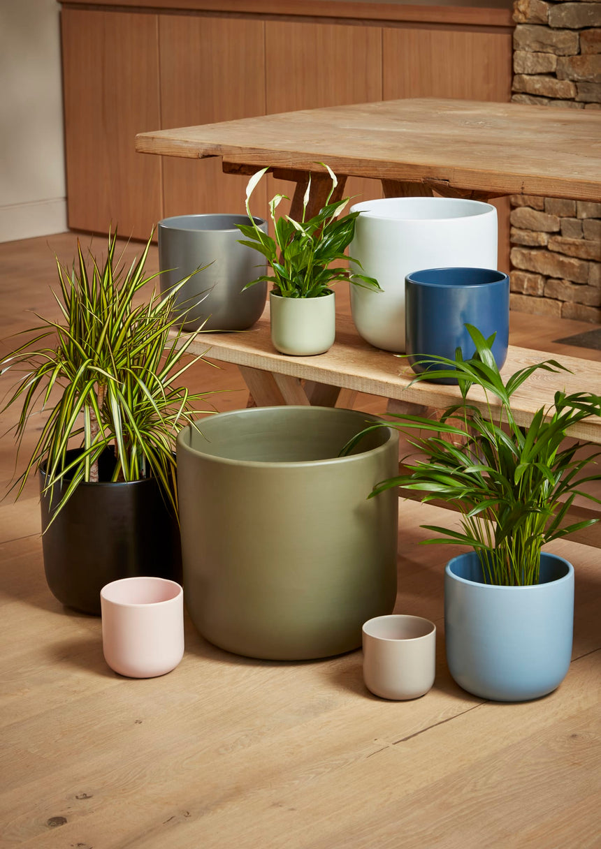 Capri Ceramic Plant Pot, Charcoal