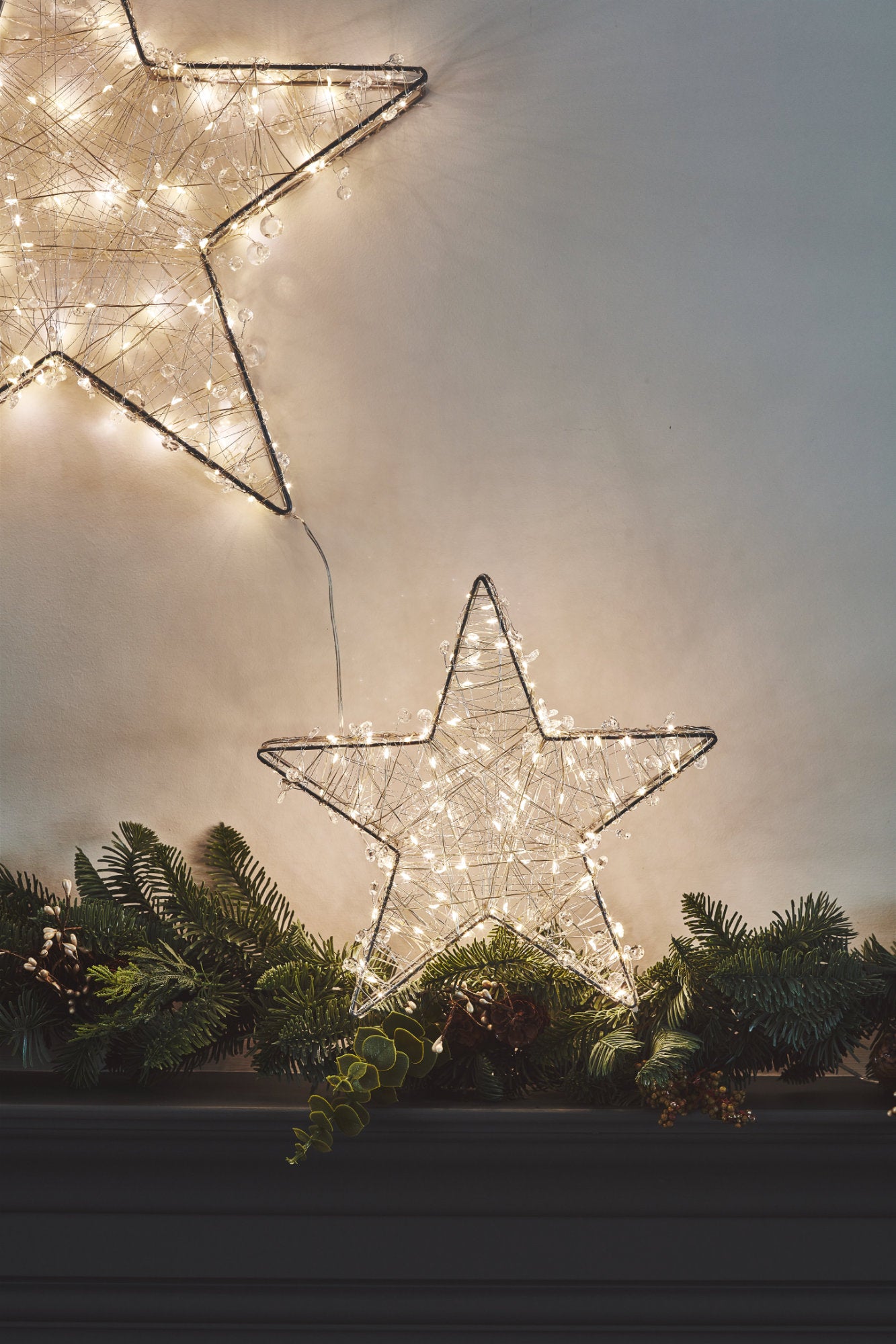 Small lighted online star