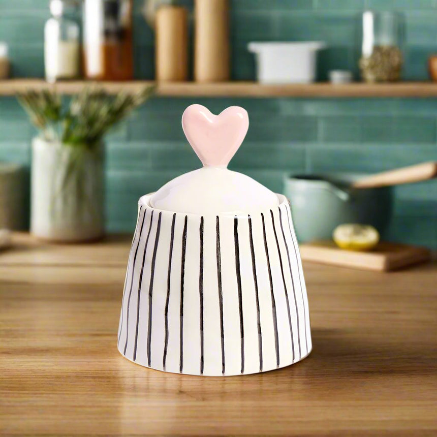 Caroline Gardner Mono Stripes, Sugar Bowl