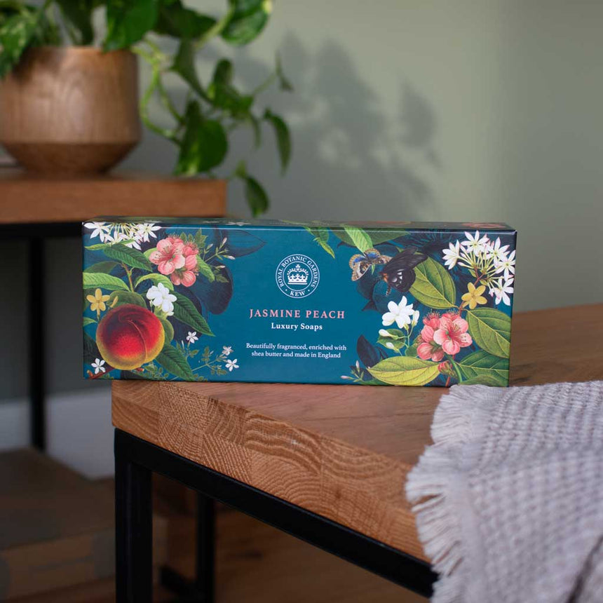 The English Soap Company Kew Gardens, Jasmine Peach Triple Soap Gift Box