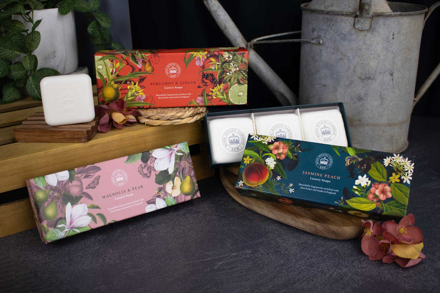 The English Soap Company Kew Gardens, Jasmine Peach Triple Soap Gift Box