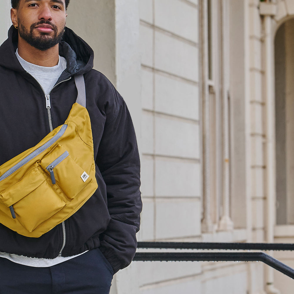 Roka London Oval M Cross Body Bag, Corn Recycled Nylon) – CHALK