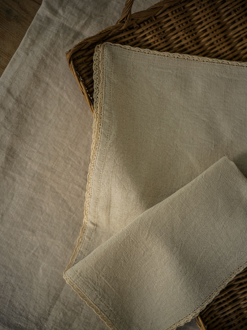Morgan Wright Linen & Lace Napkin, Natural  (Set of 4)