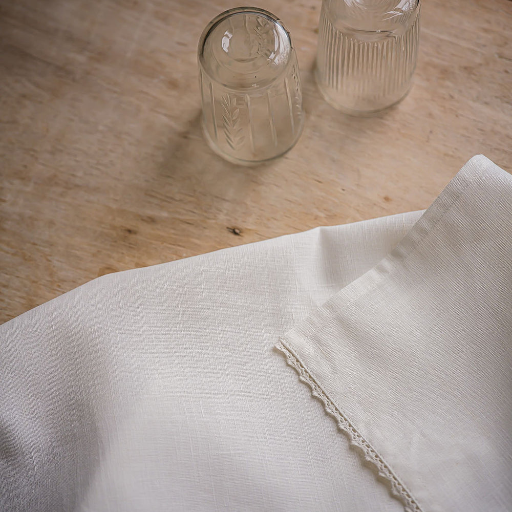 Morgan Wright Linen & Lace Napkin, White (Set of 4)