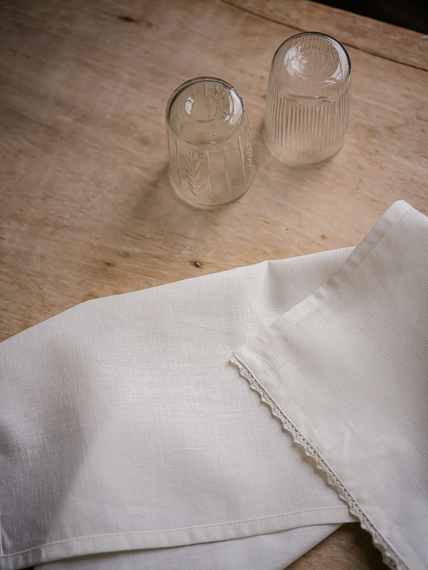 Morgan Wright Linen & Lace Napkin, White (Set of 4)