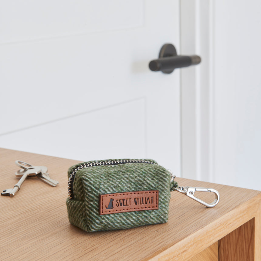 Sweet William Tweed Poo Bag Holder, Green