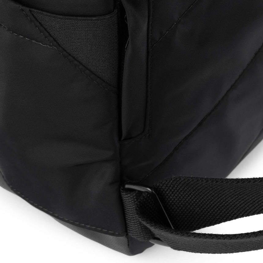 Roka London ALL Black Camden P Rucksack, (Sustainable Nylon)